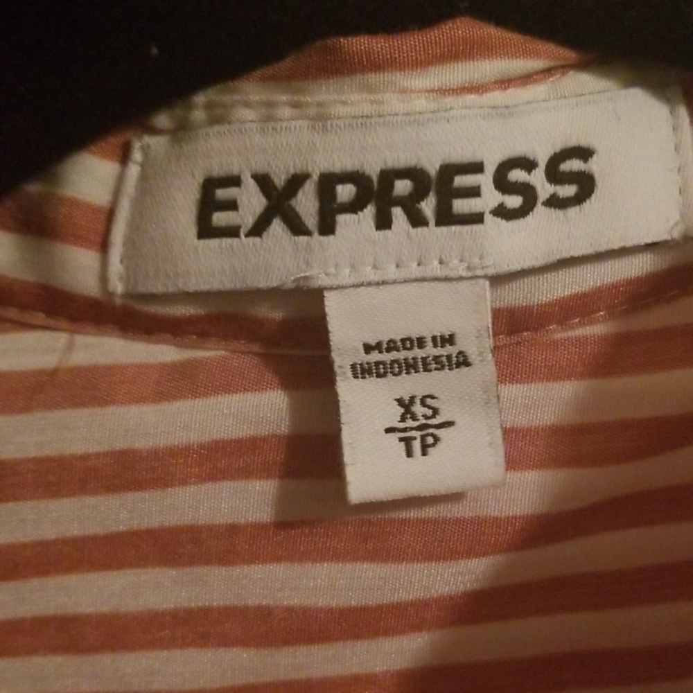 Button down Express shirt - Picture 2 of 4